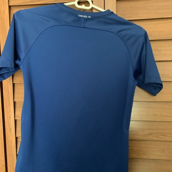 Chelsea Football Club Jersey Boy Size Large - Picture 2 of 5